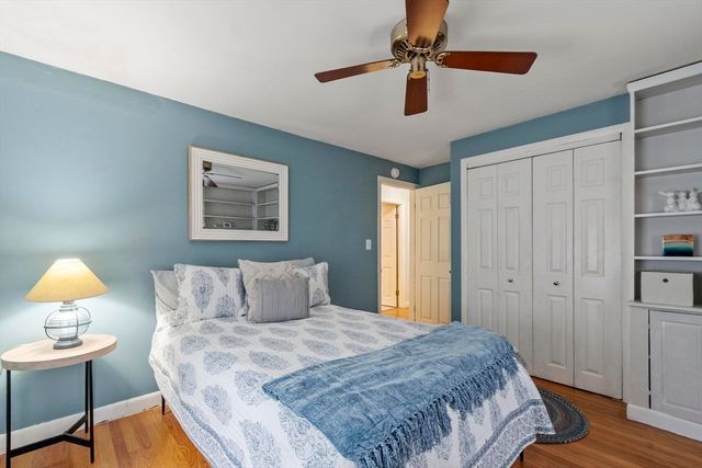 30 Dunshire Drive, Chelmsford, MA 01863