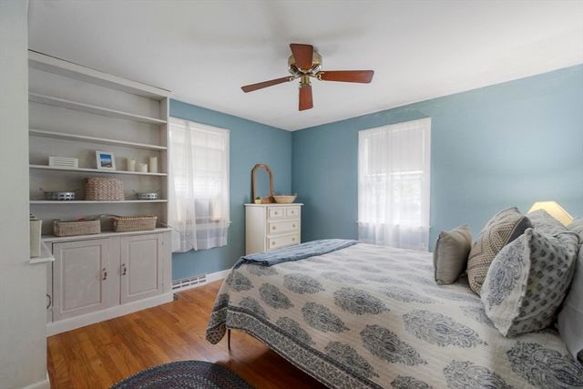 30 Dunshire Drive, Chelmsford, MA 01863
