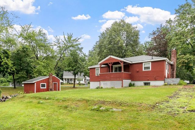 30 Dunshire Drive, Chelmsford, MA 01863