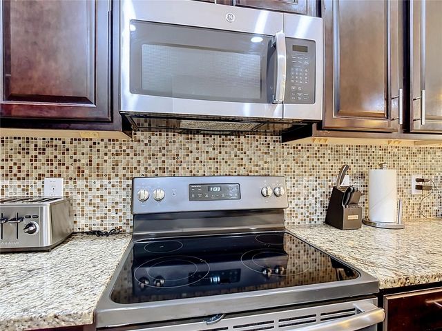 8223 ROSEVILLE ROAD, Davenport, FL 33896