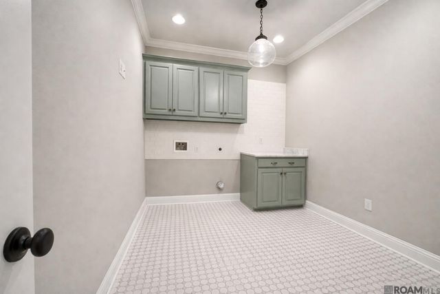 13884 Cobblestone Dr, Denham Springs, LA 70726