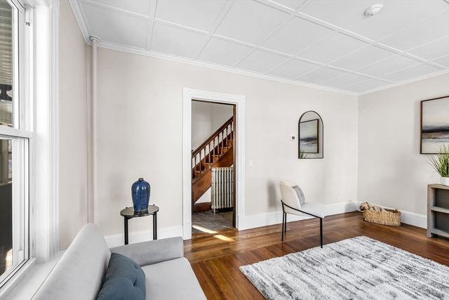 141 Saint Jerome Ave, Holyoke, MA 01040