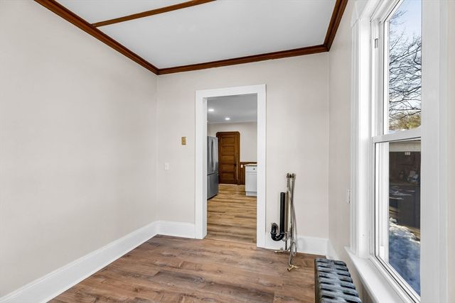 141 Saint Jerome Ave, Holyoke, MA 01040