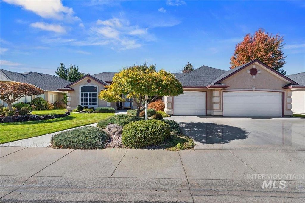 2449 N Turnberry Way, Meridian, ID 83646 photo 4