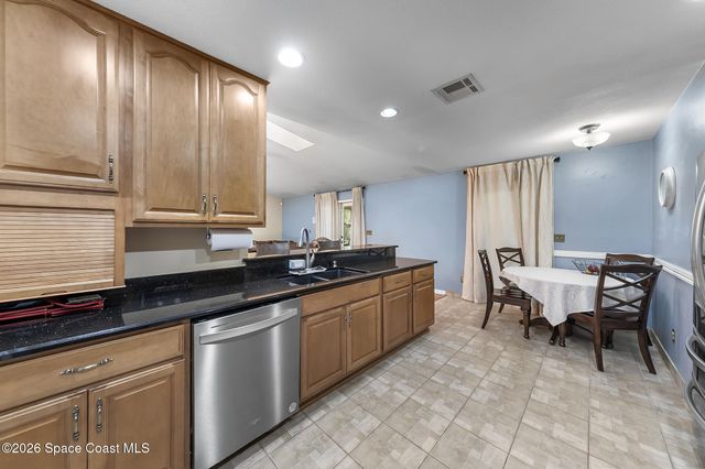 874 Gabriel Avenue NE, Palm Bay, FL 32907