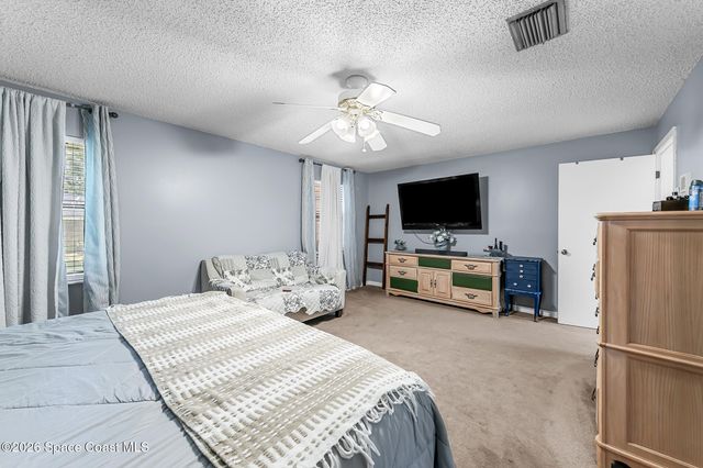 874 Gabriel Avenue NE, Palm Bay, FL 32907