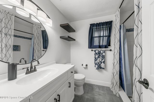 874 Gabriel Avenue NE, Palm Bay, FL 32907