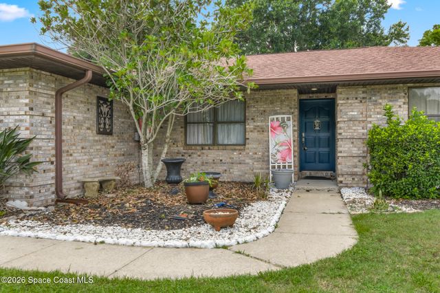 874 Gabriel Avenue NE, Palm Bay, FL 32907