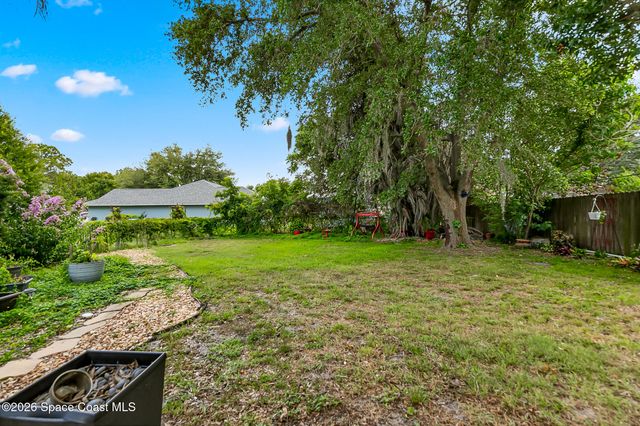 874 Gabriel Avenue NE, Palm Bay, FL 32907