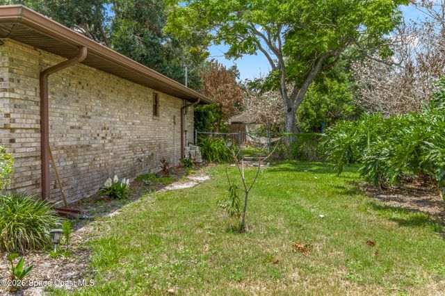 874 Gabriel Avenue NE, Palm Bay, FL 32907