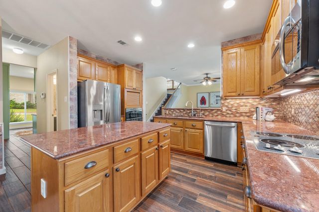 12052 Tulare DR, Austin, TX 78738