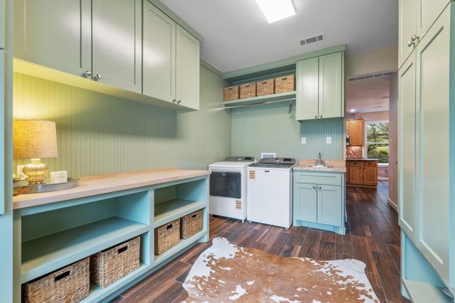 12052 Tulare DR, Austin, TX 78738