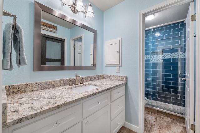 12052 Tulare DR, Austin, TX 78738