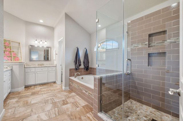 12052 Tulare DR, Austin, TX 78738