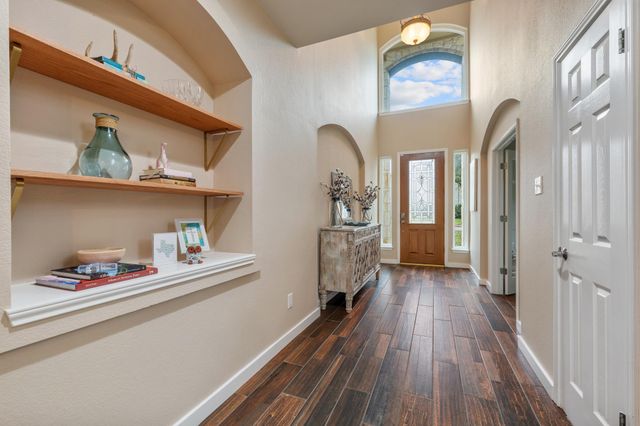 12052 Tulare DR, Austin, TX 78738