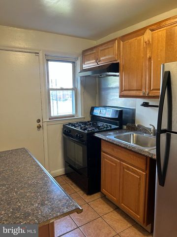 3812 RAVENWOOD AVE, Baltimore, MD 21213