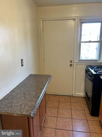 3812 RAVENWOOD AVE, Baltimore, MD 21213