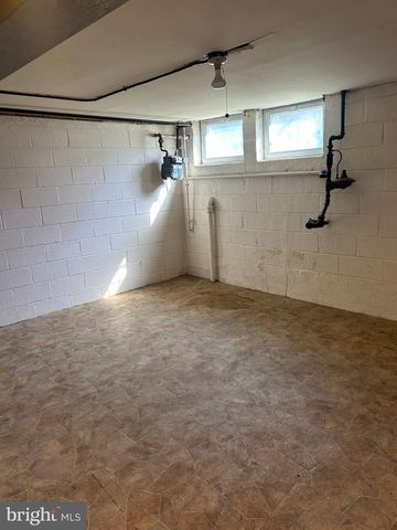 3812 RAVENWOOD AVE, Baltimore, MD 21213