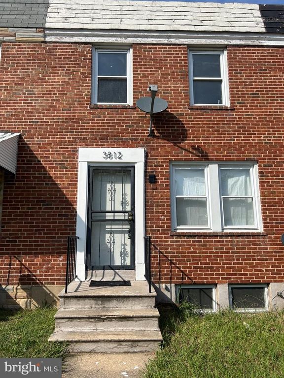 3812 RAVENWOOD AVE, Baltimore, MD 21213