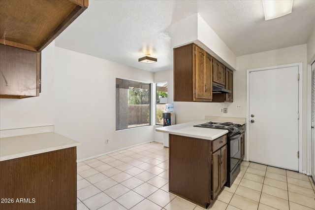 1545 W JAVELINA Avenue, Mesa, AZ 85202