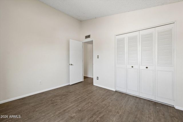 1545 W JAVELINA Avenue, Mesa, AZ 85202