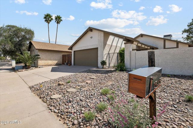 1545 W JAVELINA Avenue, Mesa, AZ 85202