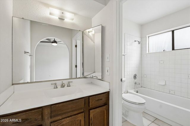 1545 W JAVELINA Avenue, Mesa, AZ 85202