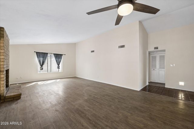 1545 W JAVELINA Avenue, Mesa, AZ 85202