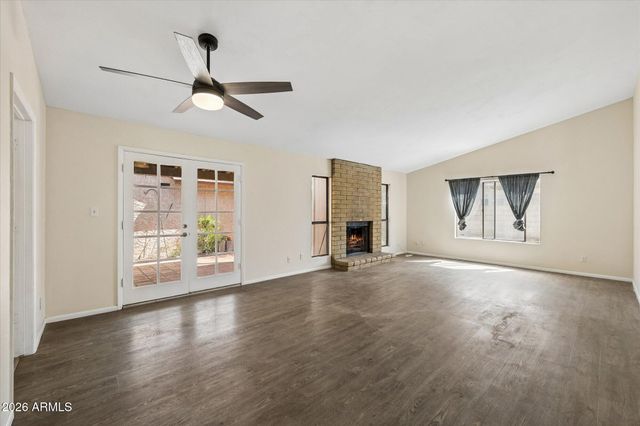 1545 W JAVELINA Avenue, Mesa, AZ 85202