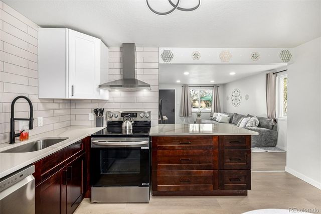 8861 Hastings Way, Westminster, CO 80031