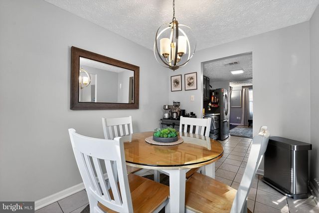 213 DEERVALLEY DR, Frederick, MD 21702