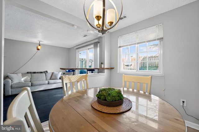 213 DEERVALLEY DR, Frederick, MD 21702