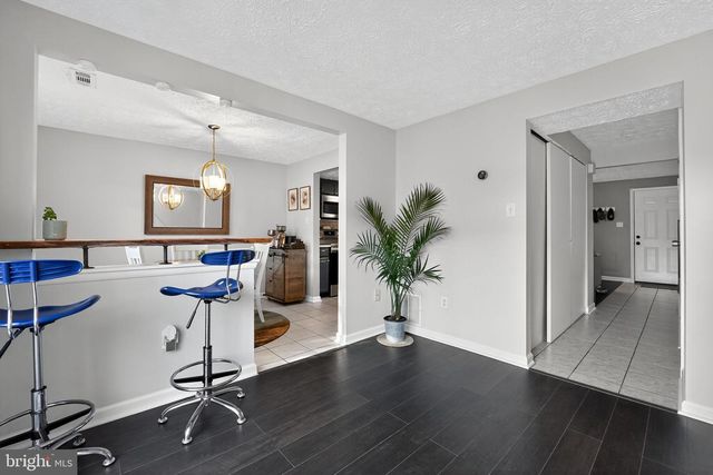 213 DEERVALLEY DR, Frederick, MD 21702