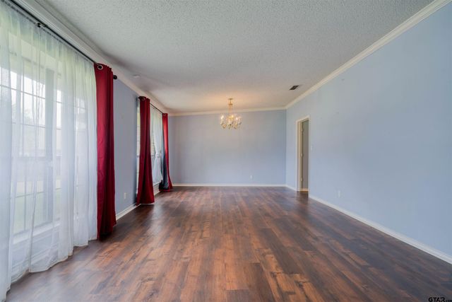 715 Hopper Ct., Winnsboro, TX 75494