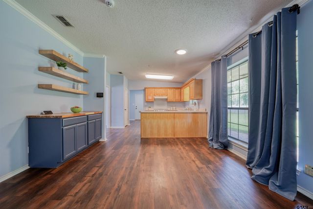 715 Hopper Ct., Winnsboro, TX 75494