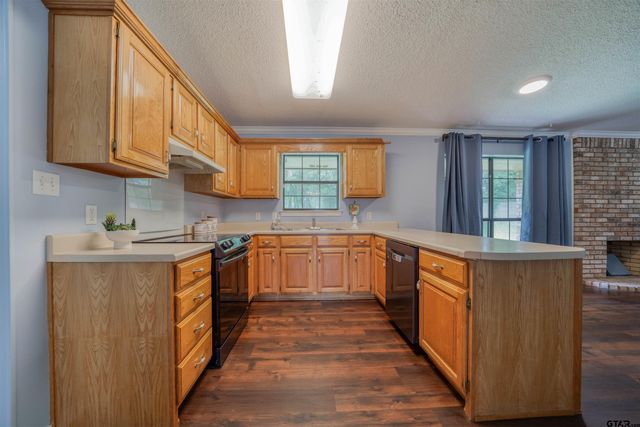 715 Hopper Ct., Winnsboro, TX 75494