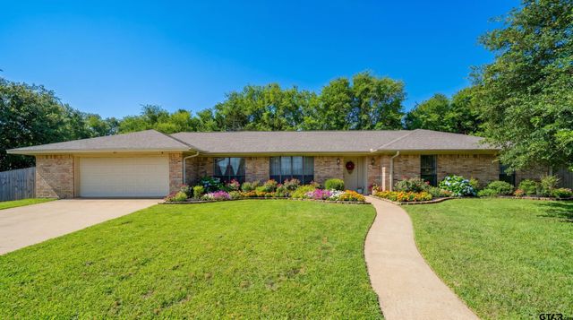 715 Hopper Ct., Winnsboro, TX 75494