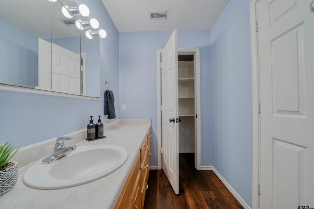 715 Hopper Ct., Winnsboro, TX 75494