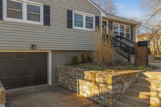 602 S Cedar Street, Belton, MO 64012