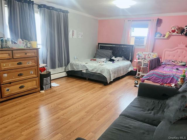 312 E Columbia Street, Hempstead, NY 11550