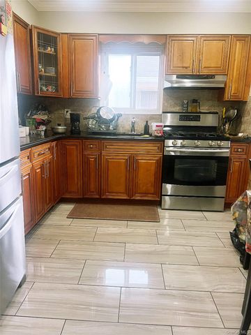 312 E Columbia Street, Hempstead, NY 11550