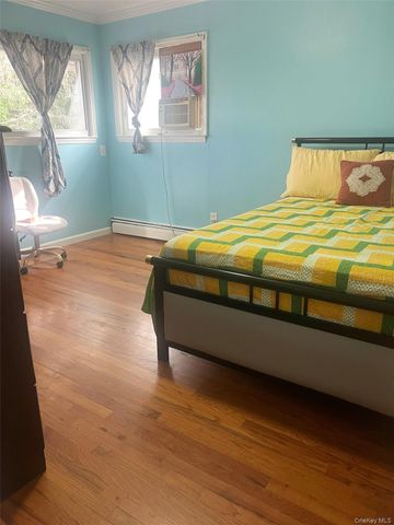 312 E Columbia Street, Hempstead, NY 11550