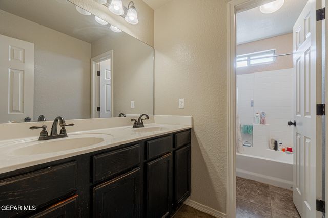 3111 AMISTOSO Street, El Paso, TX 79938