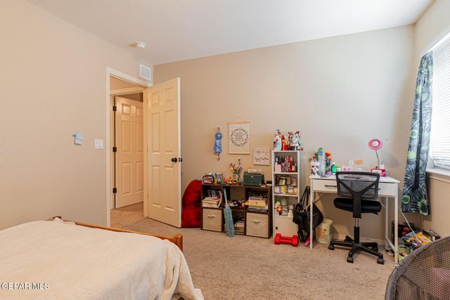 3111 AMISTOSO Street, El Paso, TX 79938