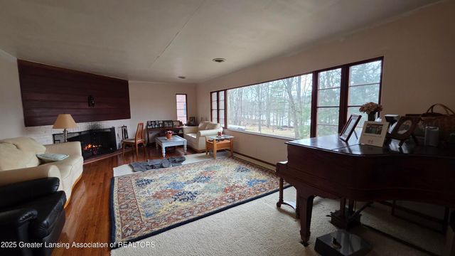 4702 Woodcraft Road, Okemos, MI 48864