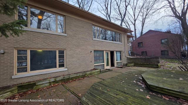 4702 Woodcraft Road, Okemos, MI 48864