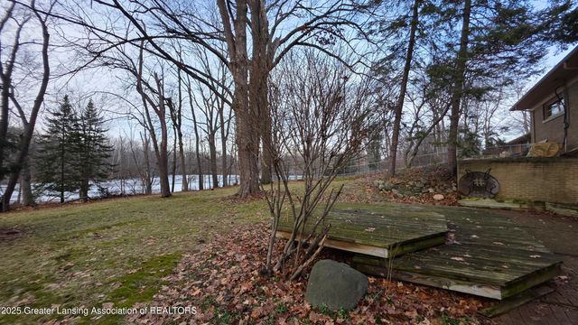 4702 Woodcraft Road, Okemos, MI 48864