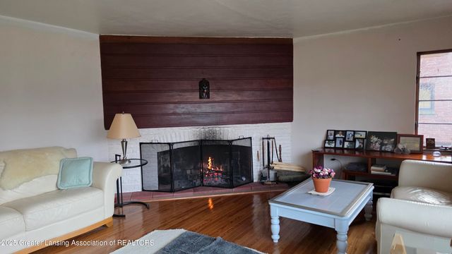 4702 Woodcraft Road, Okemos, MI 48864