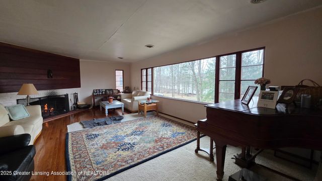 4702 Woodcraft Road, Okemos, MI 48864