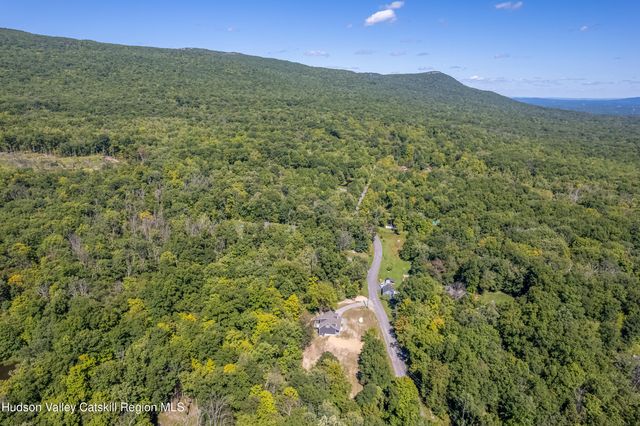 55 Sheldon Road, Pine Bush, NY 12566
